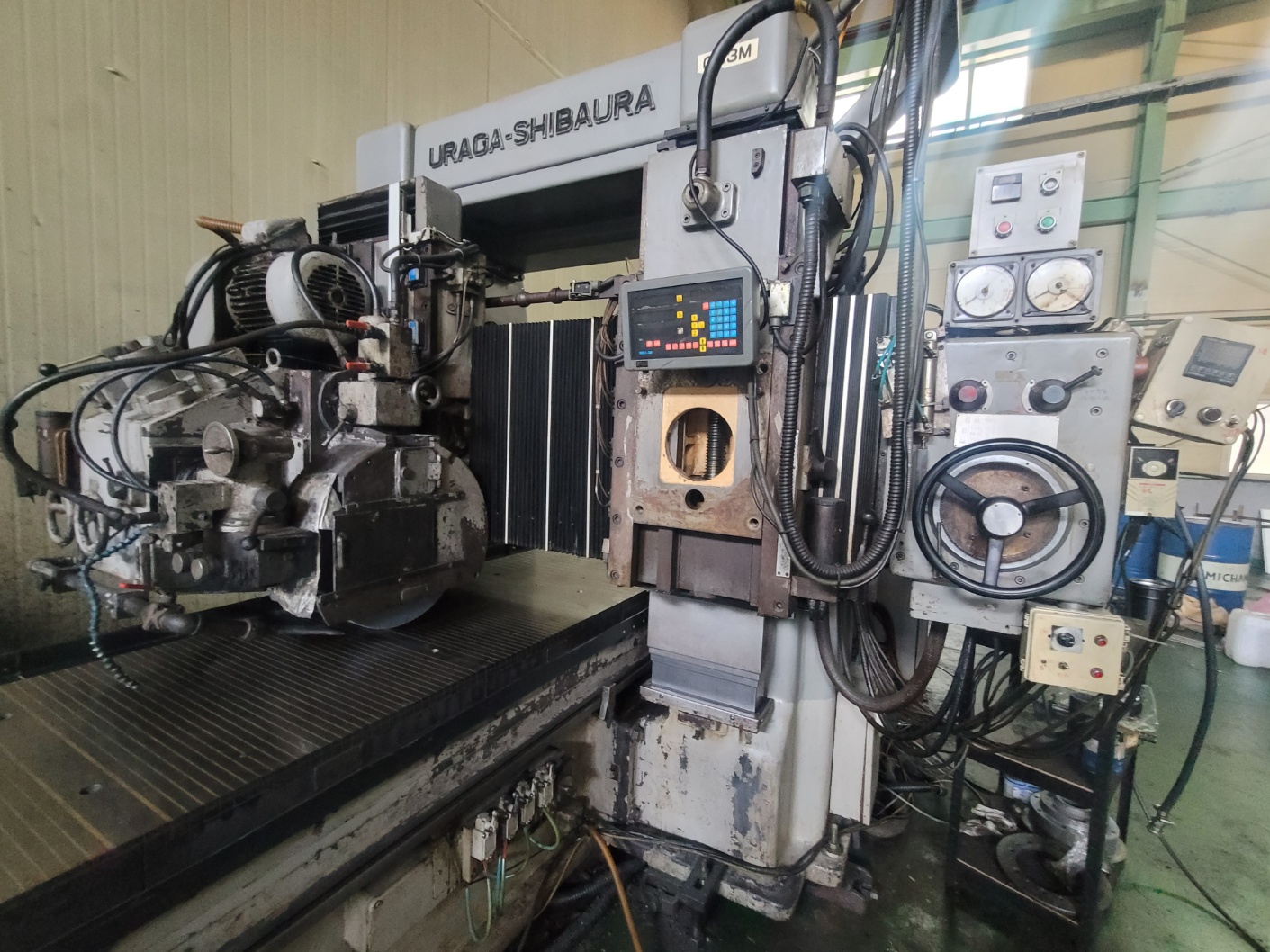 문형평면연삭기 URAGA-SHIBAURA 800X3000