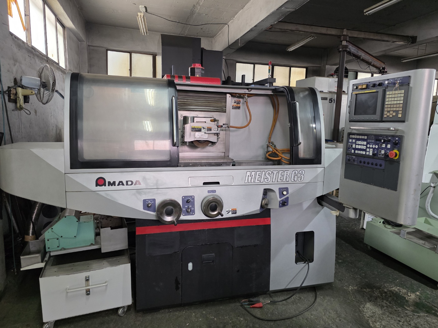 AMADA CNC 평면연삭기 MEISTER G3